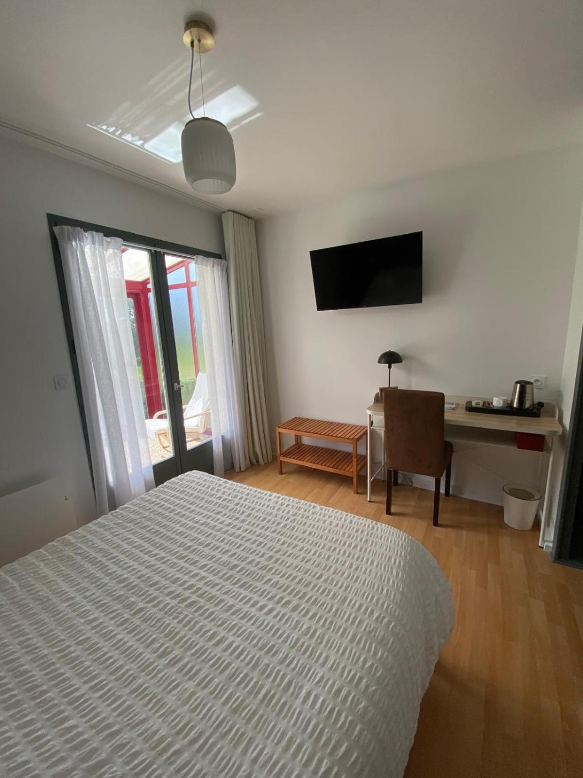 Hotel Les Voisins Beaucemaine Ploufragan Cameră foto